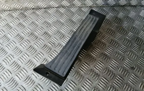 BMW 5 E60 E61 Accelerator throttle pedal 6772645 35426772645