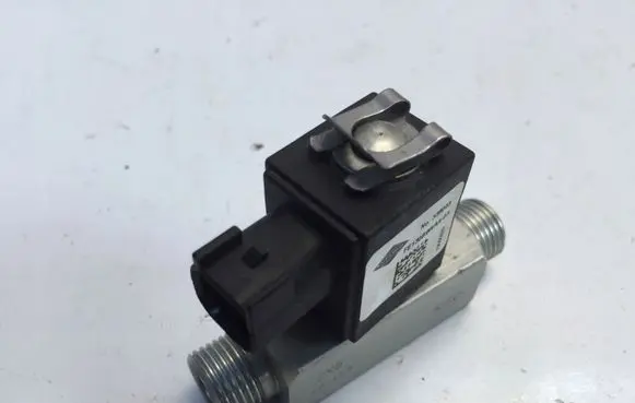 Ford Kuga III Air conditioning (A/C) expansion valve FE130B9WAA03