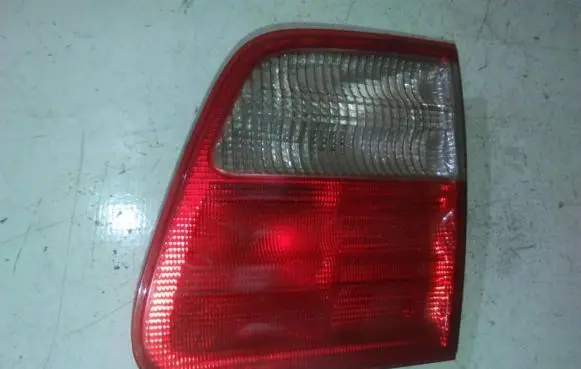 Mercedes-Benz E W210 Tailgate rear/tail lights A2108206264 3245121459
