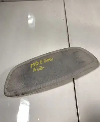 Mercedes-Benz E W211 Rear seat light 150951