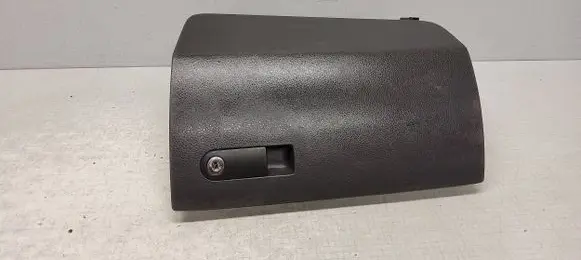 Volkswagen Transporter - Caravelle T5 Glove box
