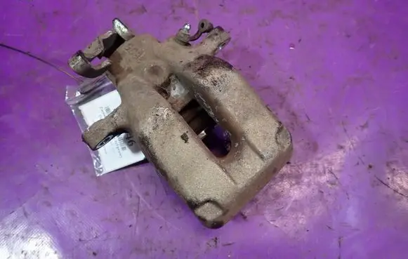 Peugeot 407 Rear brake caliper