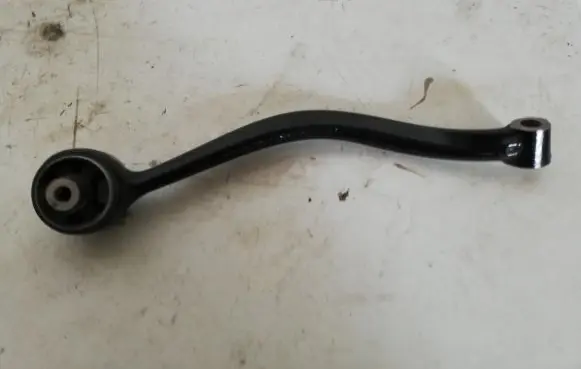 BMW 2 F22 F23 Front lower control arm/wishbone 6787674
