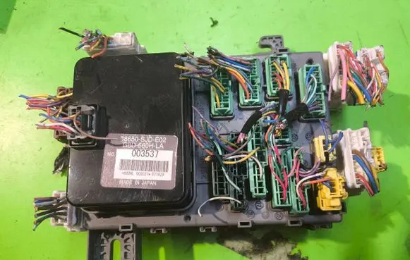 Honda FR-V Fuse box set 38650SJDE02 003537 G8D660HLA