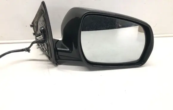 Front door electric wing mirror