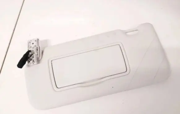 Ford Puma Sun visor b479
