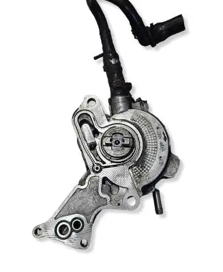 Volkswagen Touran I Vacuum pump 038145209A