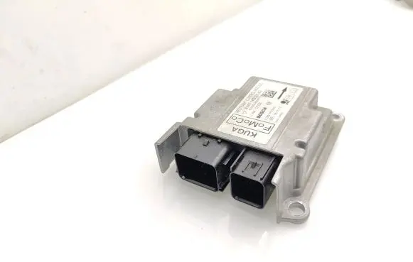 Ford Kuga I Airbag control unit/module 8V4T14B321AG 0285010643 6U0000428401