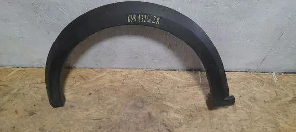 Renault Sandero I Fender trim (molding) 638132662R