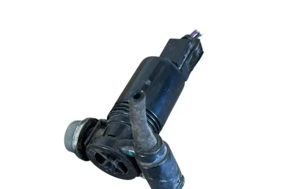 Volvo XC60 Windscreen/windshield washer pump 1024928 1307270805