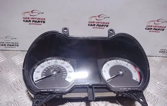 Jaguar XF X250 Speedometer (instrument cluster) 8X2310849JJ