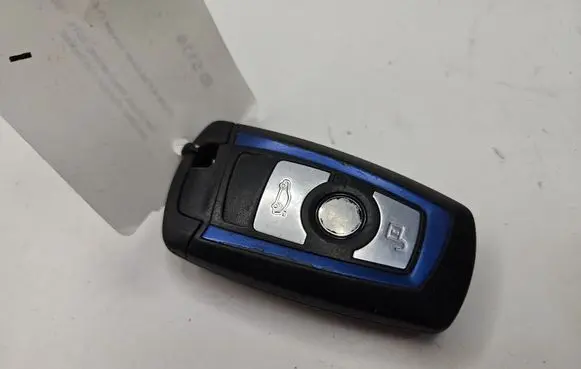 BMW 4 F36 Gran coupe Ignition key/card 8053870
