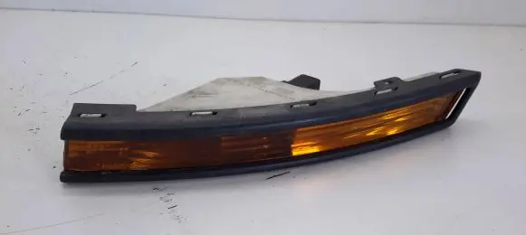 Front indicator light