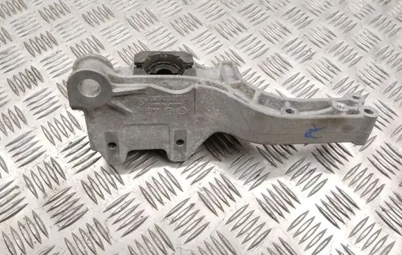 Audi E-tron GT Sway bar bush bracket, front 9J1413357A
