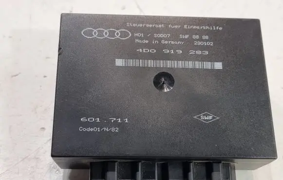 Audi A8 S8 D2 4D Parking PDC control unit/module 4D0919283