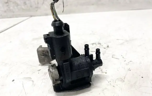 Skoda Superb B6 (3T) Turbo solenoid valve 1J0973722