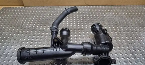 Audi A4 S4 B9 Thermostat/thermostat housing S26383170 04L121111H 04L121026R