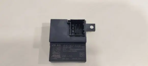 Audi A8 S8 D4 4H Steering rack control module 4H0907705K