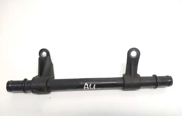Mercedes-Benz Vito Viano W639 Engine coolant pipe/hose A6398302215