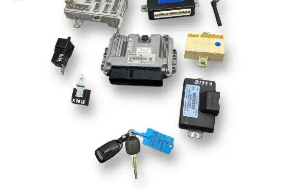 KIA Sportage Engine ECU kit and lock set 0281015371 9544724140 919501F530