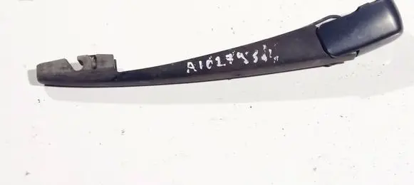 Suzuki Swift I Rear wiper blade arm 
