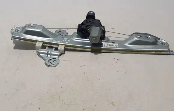 Renault Kadjar Rear window lifting mechanism without motor 827004EA0A