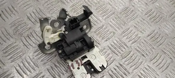 Audi A5 8T 8F Tailgate/trunk/boot lock/catch/latch 8K9927505
