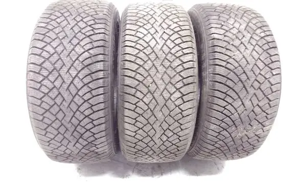 BMW iX1 R19 winter tire 24545R19