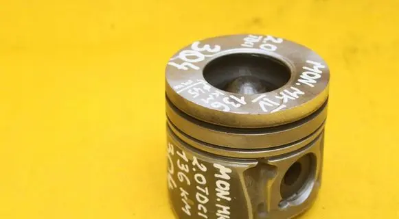 Ford Mondeo MK IV Piston 