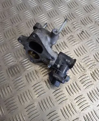 Honda CR-V EGR valve 0120101040