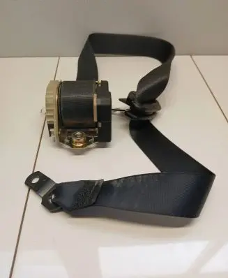 Land Rover Range Rover L322 Front seatbelt 1934227