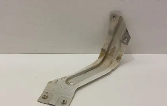 Volkswagen Caddy Fender mounting bracket 1T0821136C