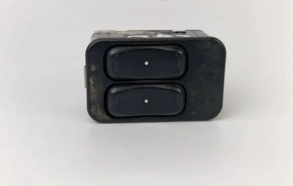 Opel Zafira A Electric window control switch 13363201 90561088