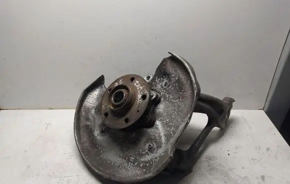 Audi Q5 SQ5 Rear wheel hub 8R0505432F