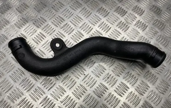 Audi A4 S4 B5 8D Intercooler hose/pipe 8D0145844A