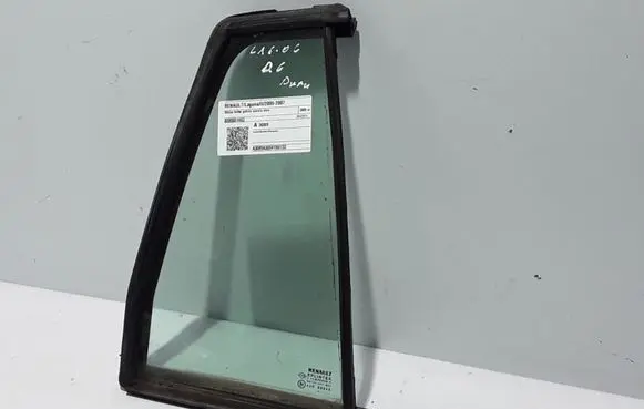 Rear vent window glass
