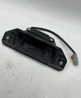 Honda CR-V Tailgate/boot open switch button 7122