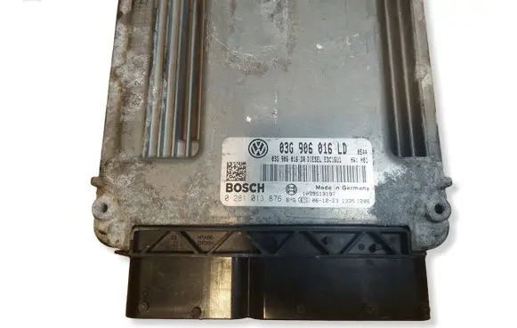 Volkswagen Golf V Engine control unit/module ECU 0281013876 03G906016LD 03G906016DR