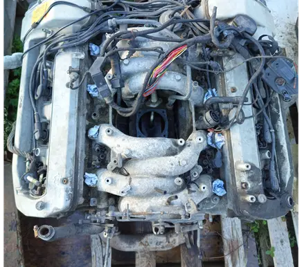 Mercedes-Benz E W124 Engine 119.975 119975 M119