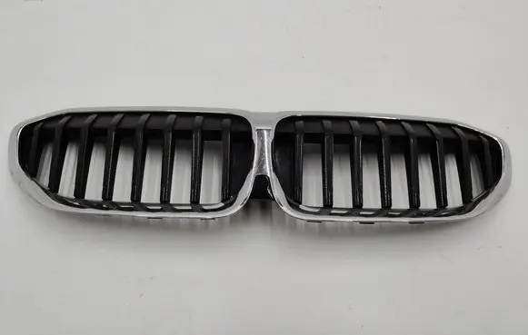 BMW 3 G20 G21 Front bumper upper radiator grill 7449428