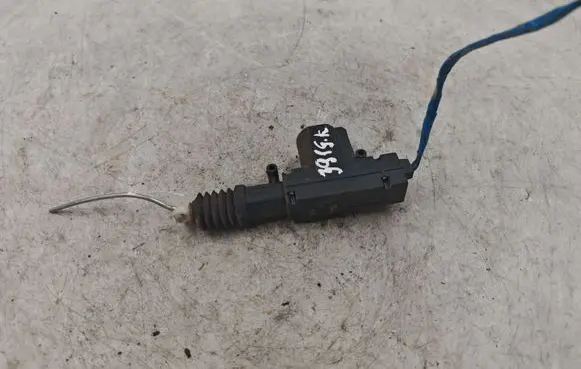 Audi 80 90 B3 Central locking motor
