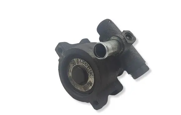 Volkswagen Golf IV Power steering pump 26066369