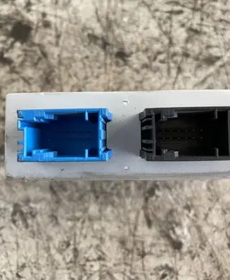 BMW 5 E60 E61 Engine control unit/module