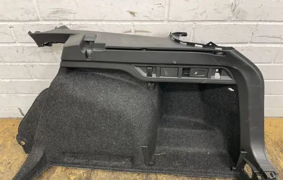Skoda Octavia Mk4 Other trunk/boot trim element 5E7867428A