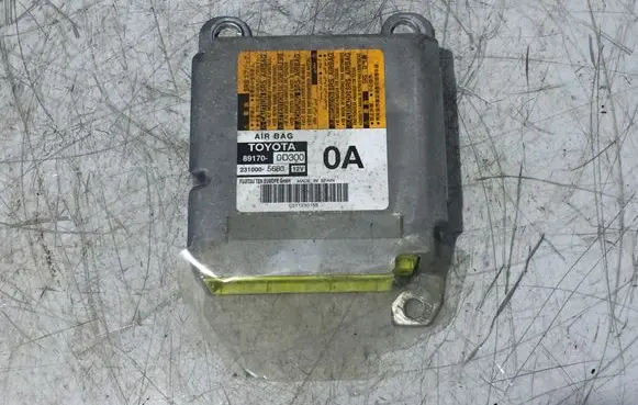 Toyota Yaris Airbag control unit/module 891700D300 2310005680