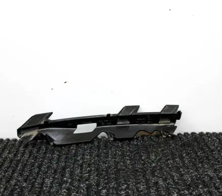 Volkswagen Touran I Front bumper mounting bracket 1T0941231A