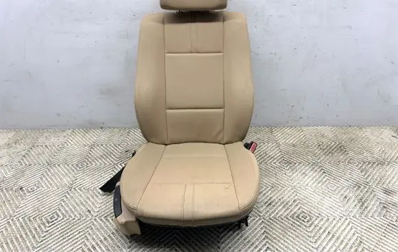 BMW X3 E83 Front passenger seat 