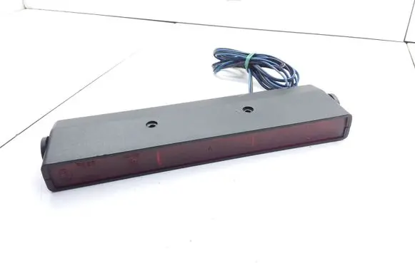 Volkswagen PASSAT B3 Third/center stoplight 50819 P825