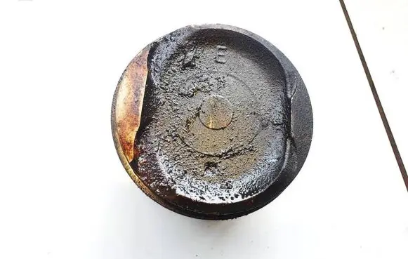 Toyota RAV 4 (XA20) Piston 
