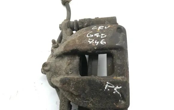 Honda CR-V Front brake caliper